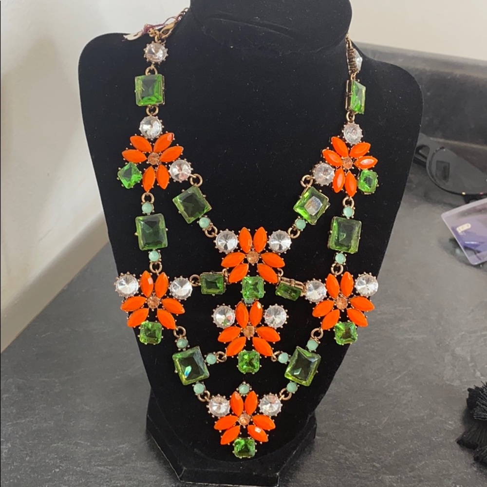 Vintage style crystal necklace